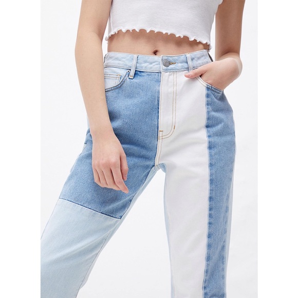 PacSun Patch Mom Jeans - Picture 5 of 16